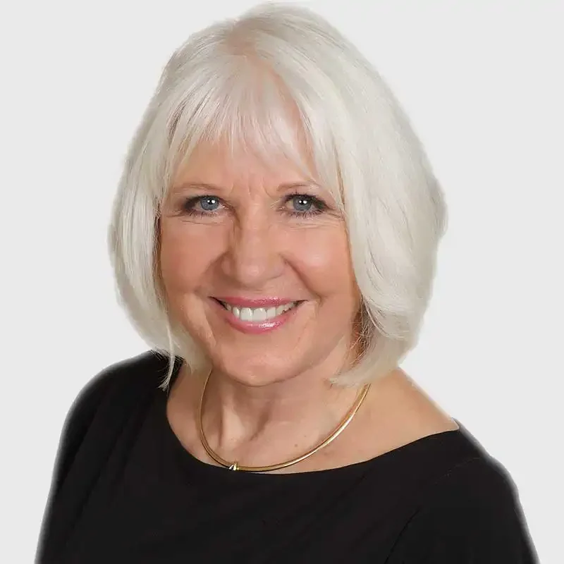 Photo of Linda Chaé Founder and Owner